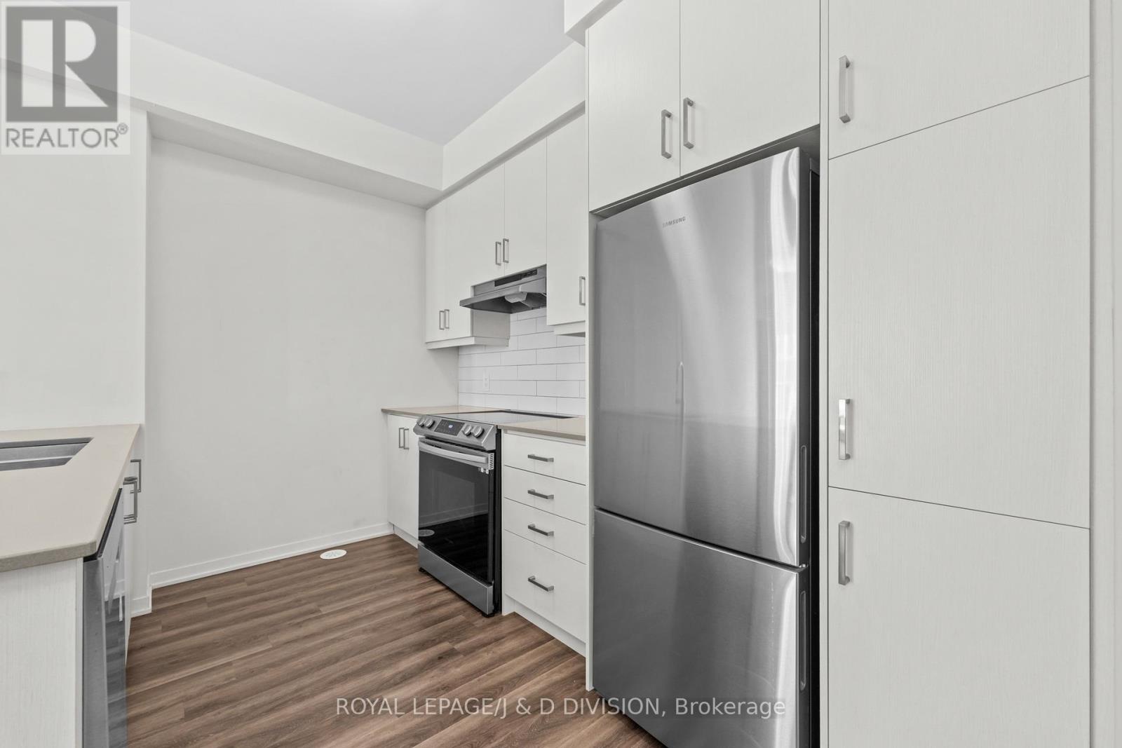 57 - 31 Honeycrisp Crescent, Vaughan, Ontario  L4K 0N6 - Photo 18 - N13547982