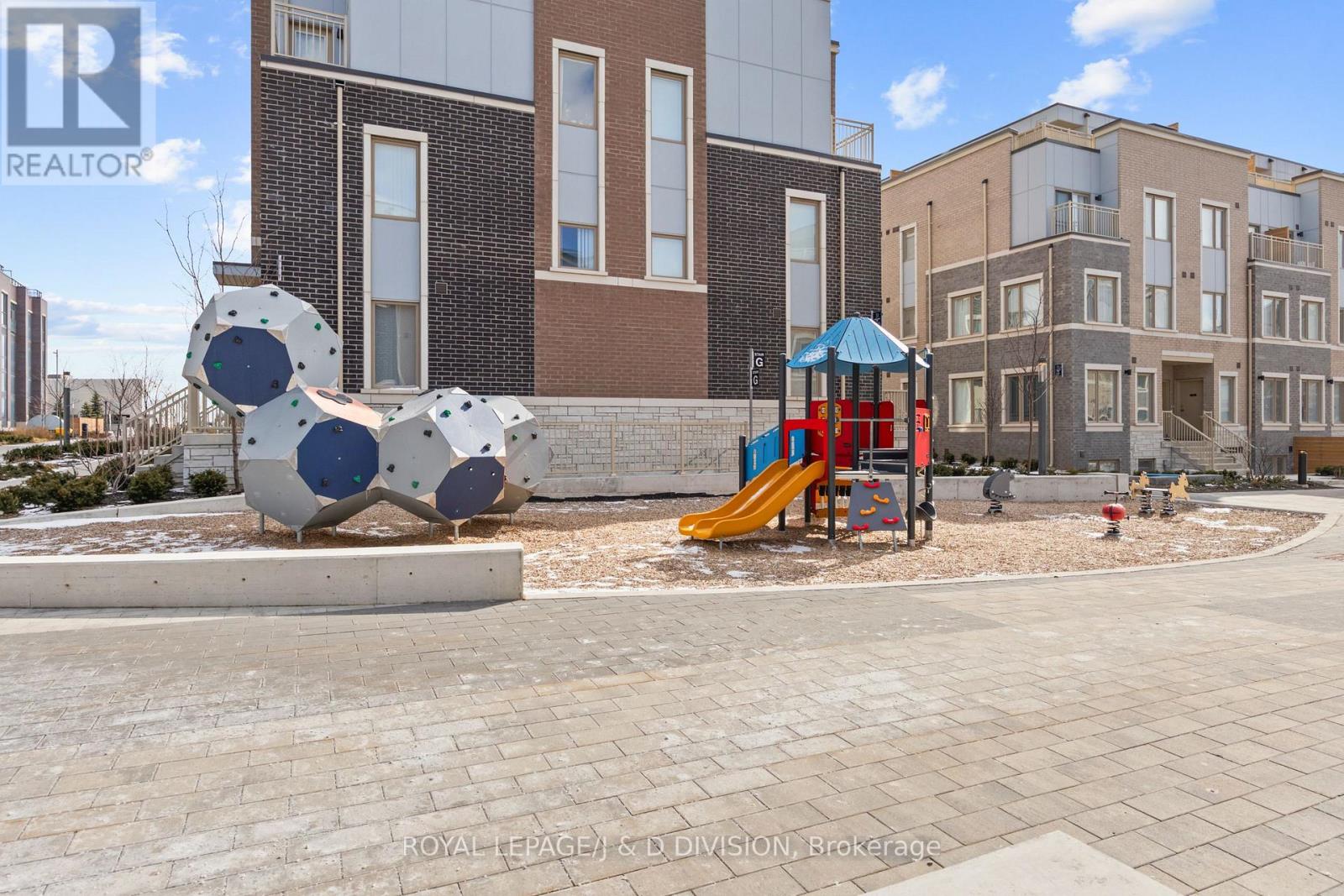 57 - 31 Honeycrisp Crescent, Vaughan, Ontario  L4K 0N6 - Photo 40 - N13547982