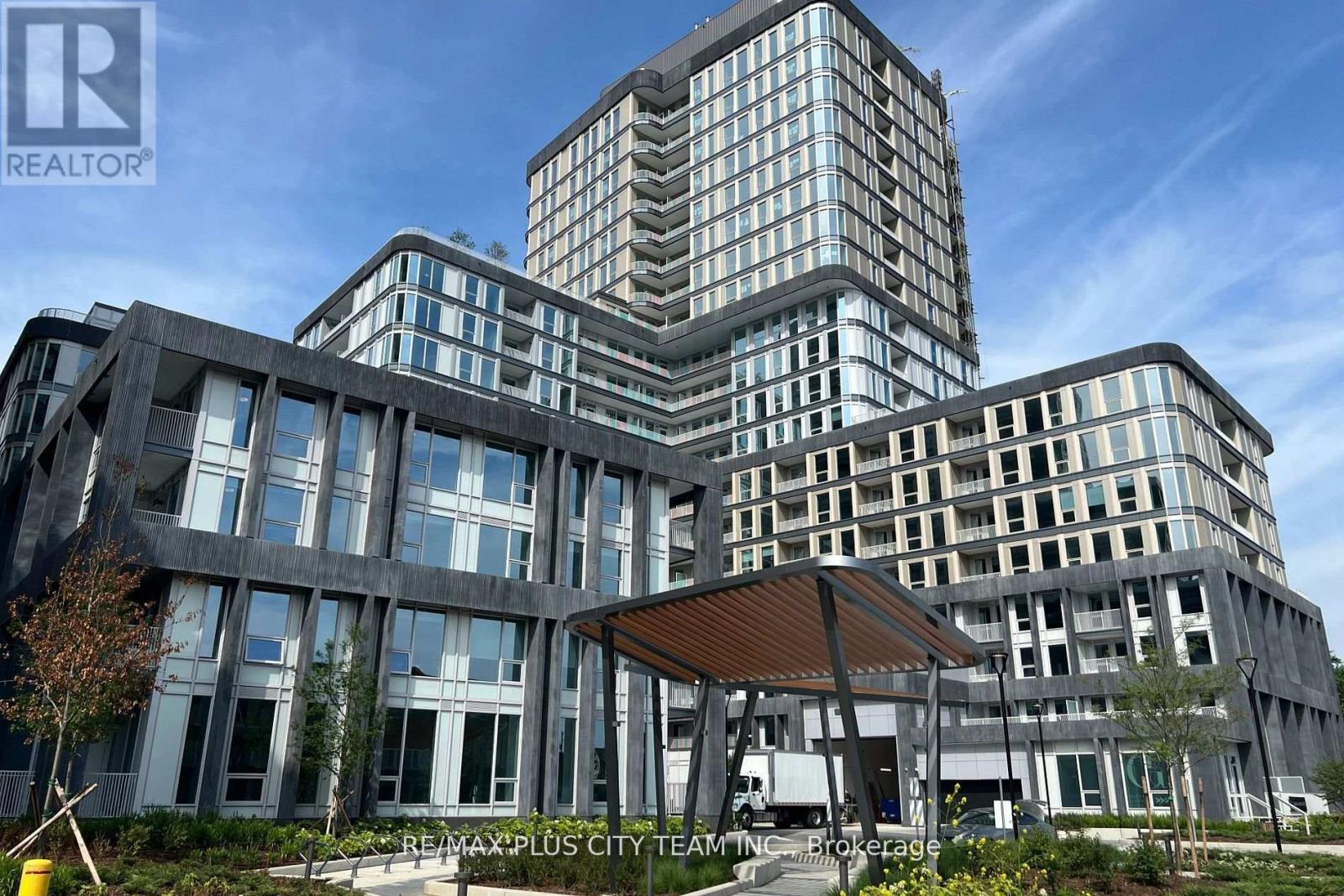506 - 3240 WILLIAM COLTSON AVENUE, Oakville, Ontario