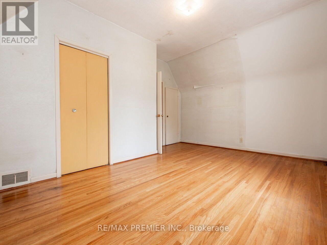269 Windermere Avenue, Toronto, Ontario  M6S 3K4 - Photo 23 - W13547838