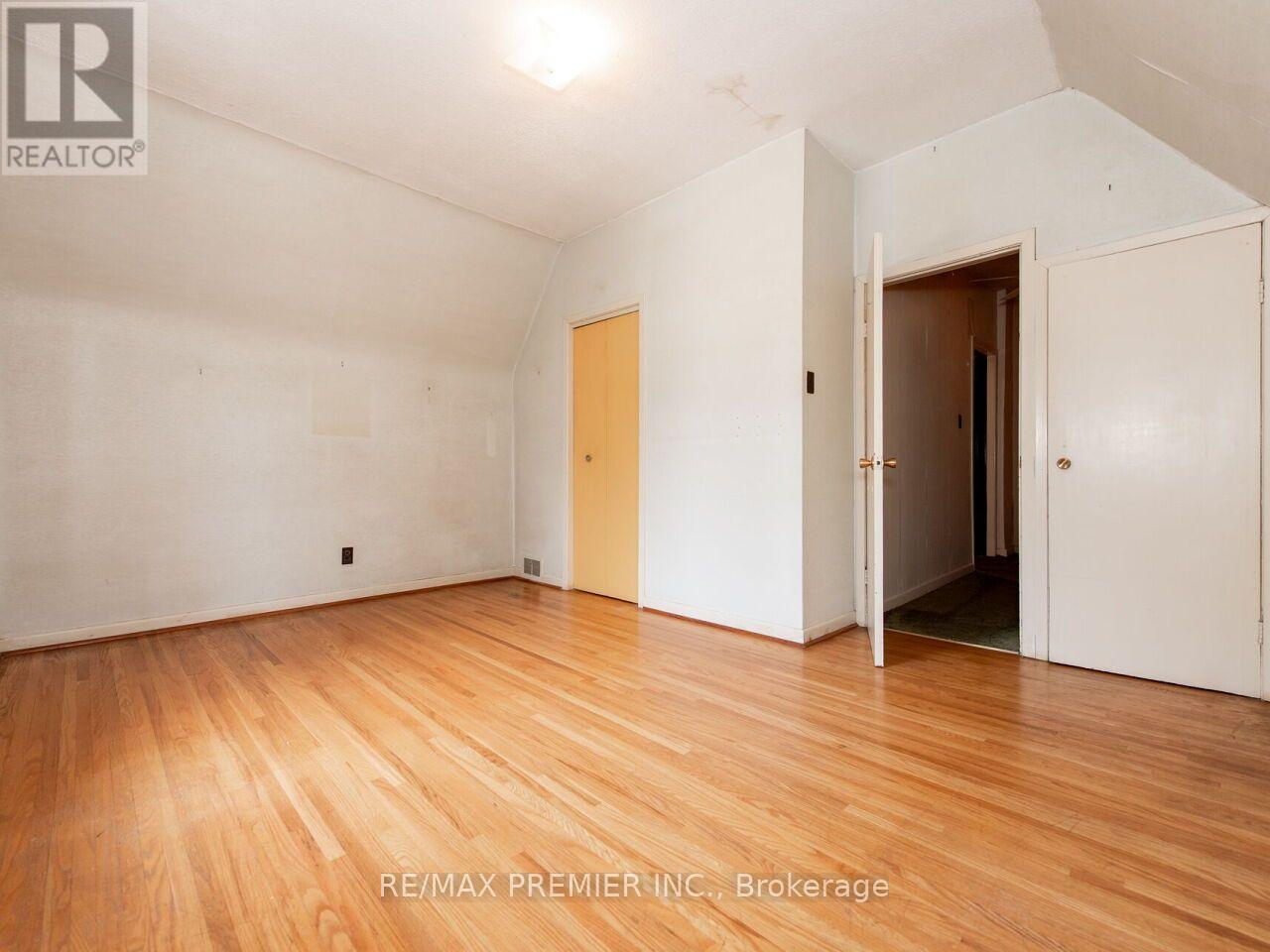 269 Windermere Avenue, Toronto, Ontario  M6S 3K4 - Photo 24 - W13547838