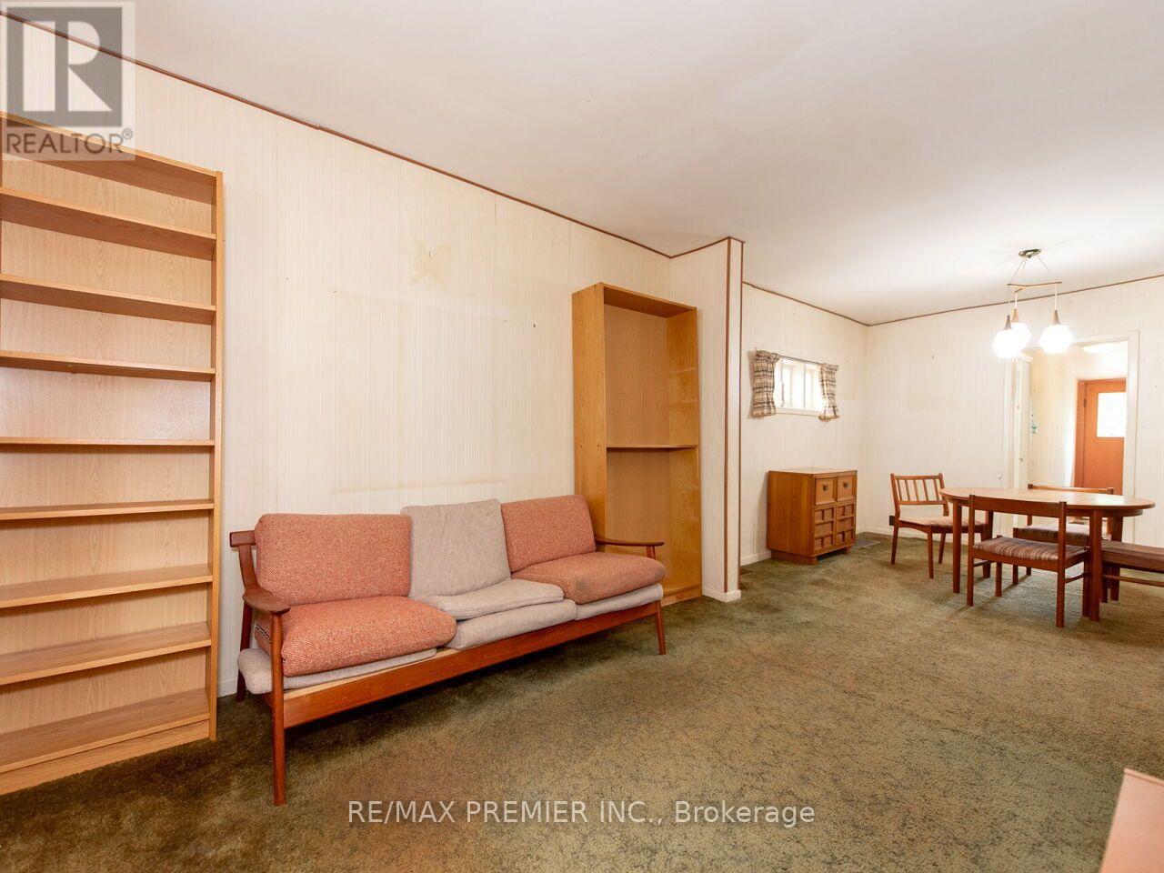 269 Windermere Avenue, Toronto, Ontario  M6S 3K4 - Photo 7 - W13547838