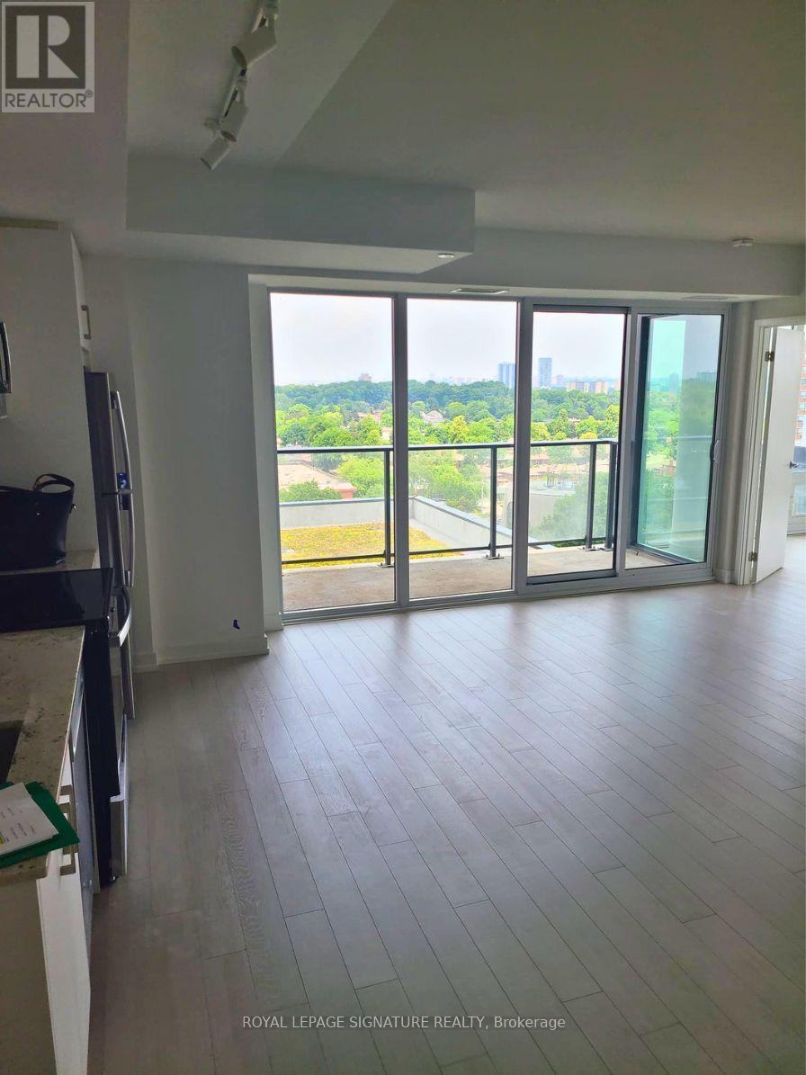 1021 - 4010 Eglinton Avenue W, Toronto, Ontario  M9A 0G5 - Photo 3 - W13547972