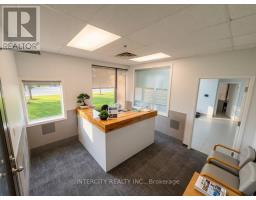 2978 ISLINGTON AVENUE, Toronto, Ontario