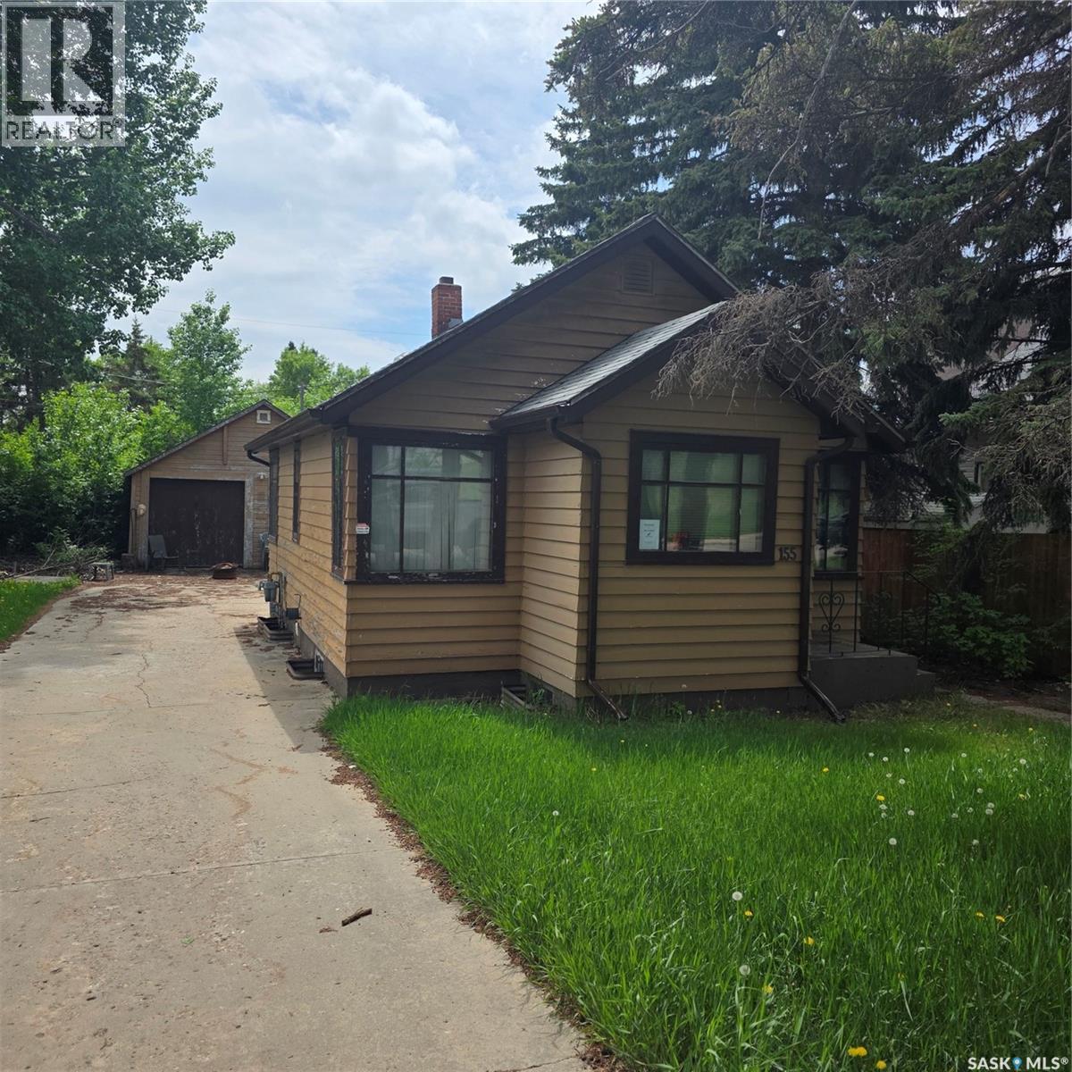 155 23rd Street W, Prince Albert, Saskatchewan  S6V 4L5 - Photo 2 - SK042190