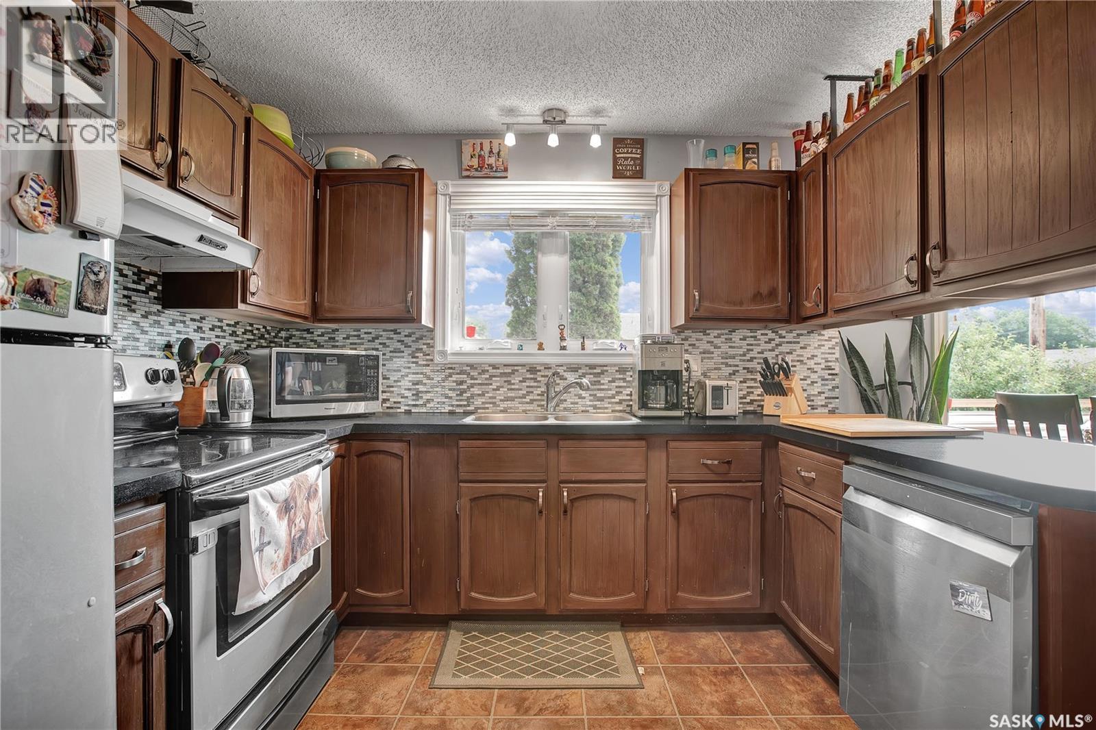 1515 Crerar Drive, Saskatoon, Saskatchewan  S7M 4R8 - Photo 7 - SK042188