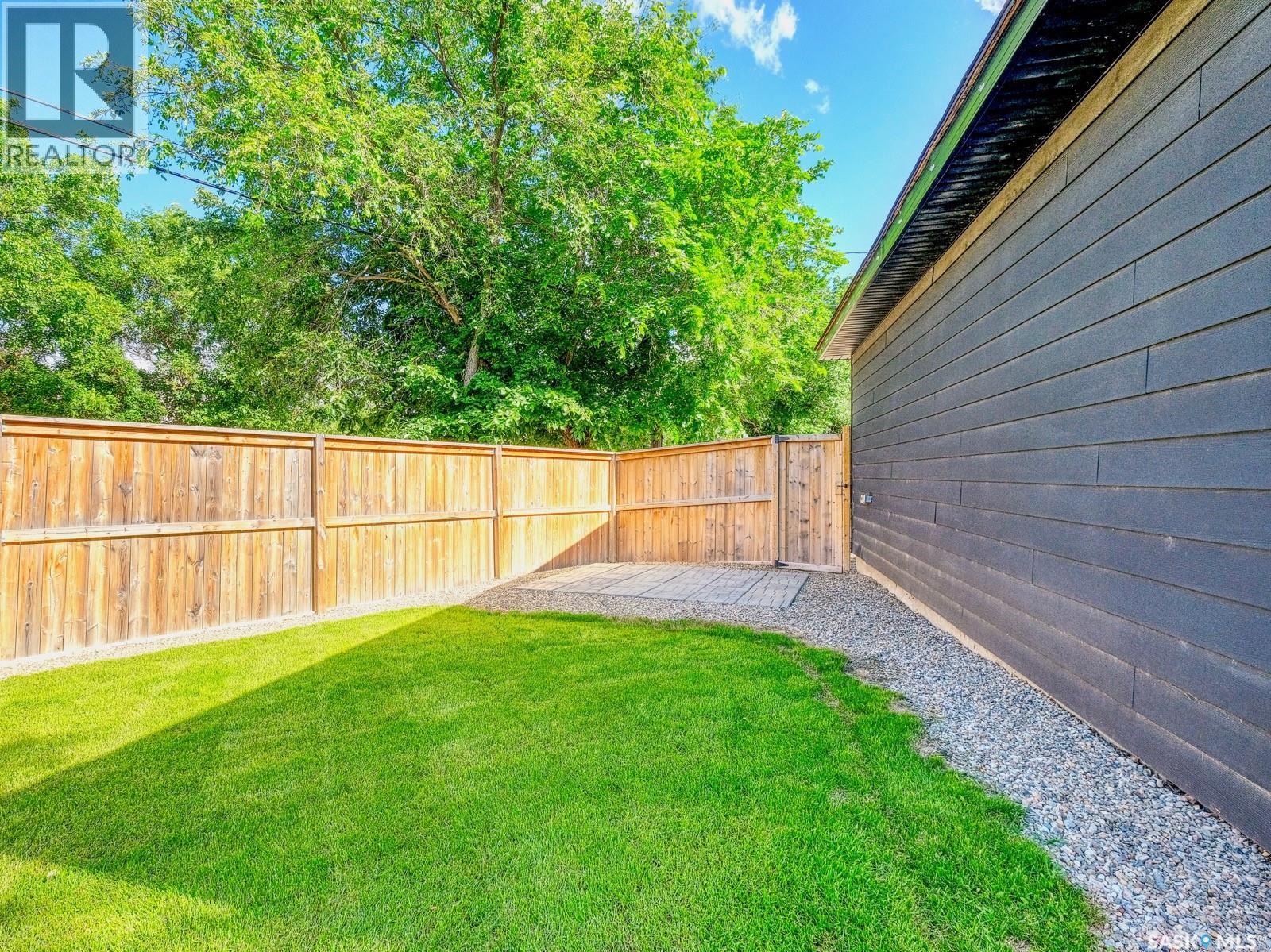 312 4th Avenue E, Rosetown, Saskatchewan  S0L 2V0 - Photo 56 - SK041927