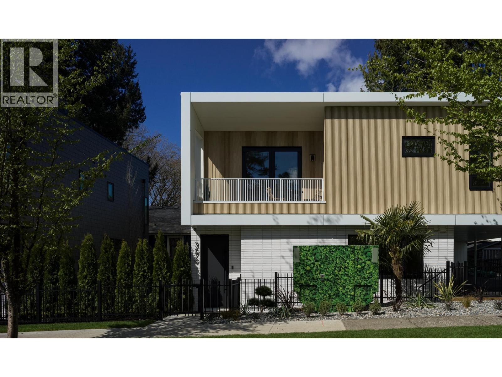 3679 ST CATHERINES STREET