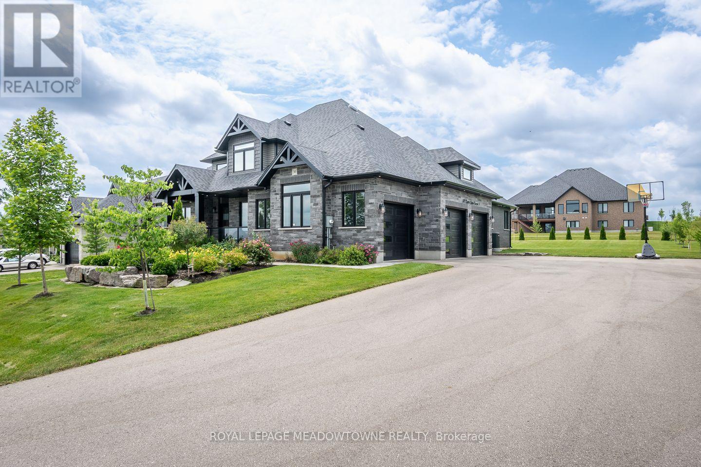 30 Charles Currie Crescent, Erin, Ontario  N1H 0B7 - Photo 2 - X13547824