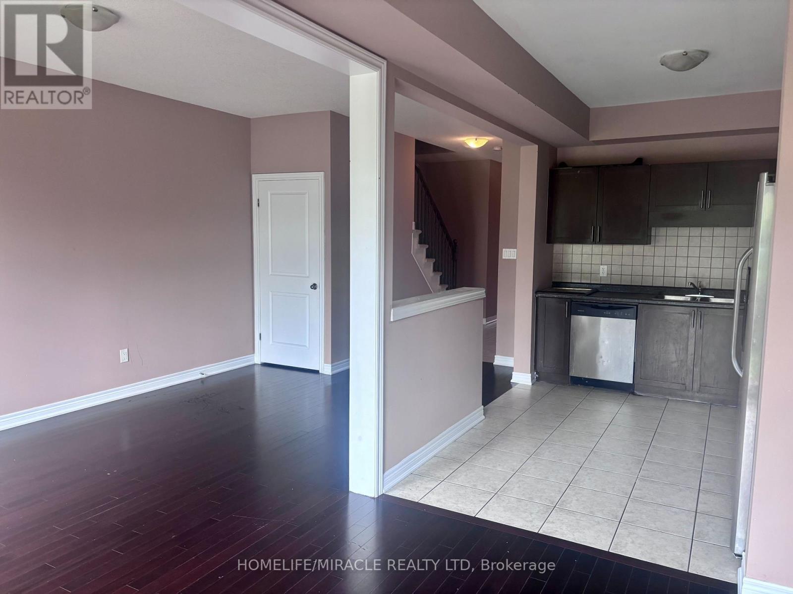 7 - 45 Seabreeze Crescent, Hamilton, Ontario L8E 5C8 - Photo 8 - X13547842