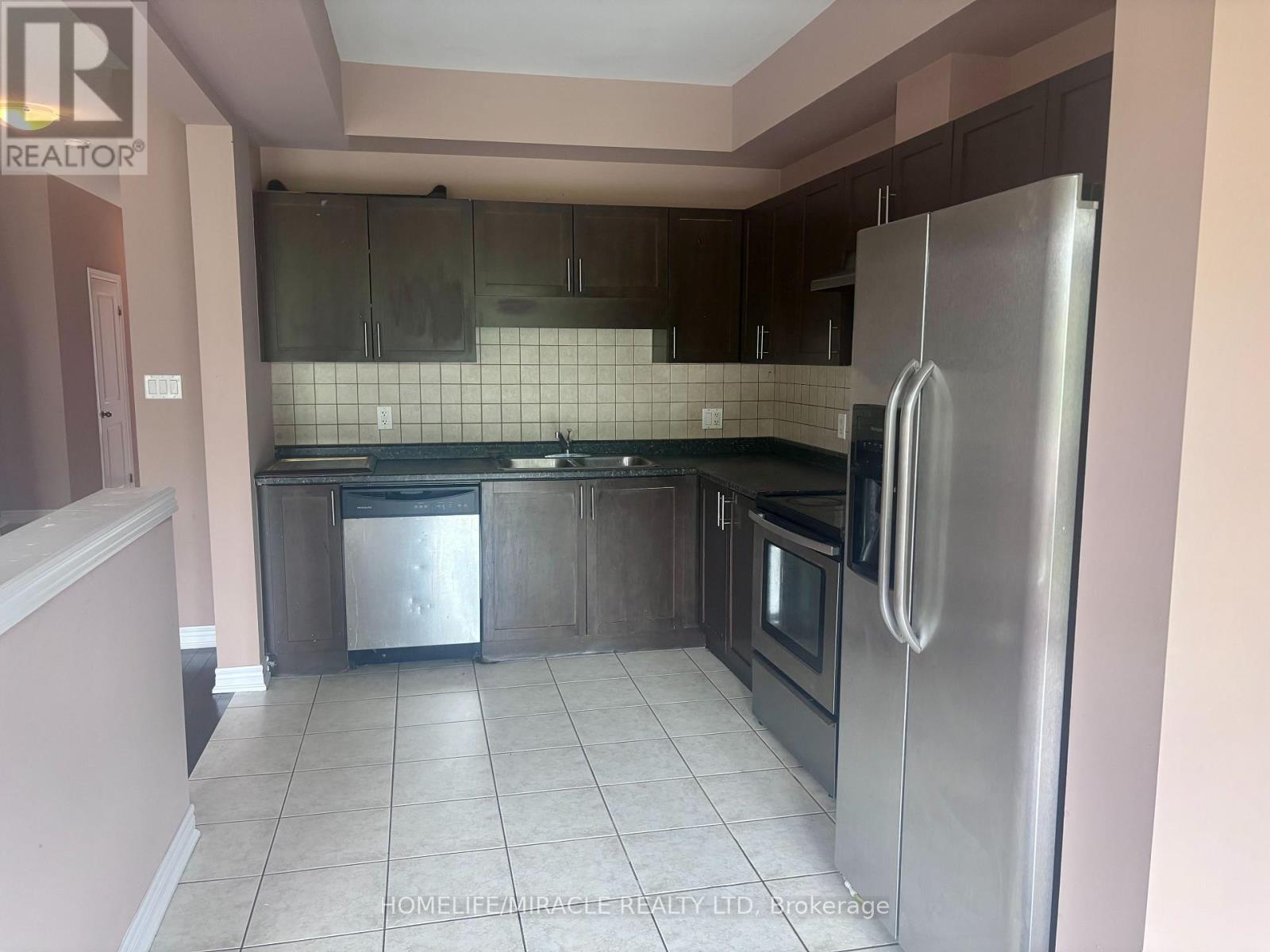 7 - 45 Seabreeze Crescent, Hamilton, Ontario L8E 5C8 - Photo 9 - X13547842