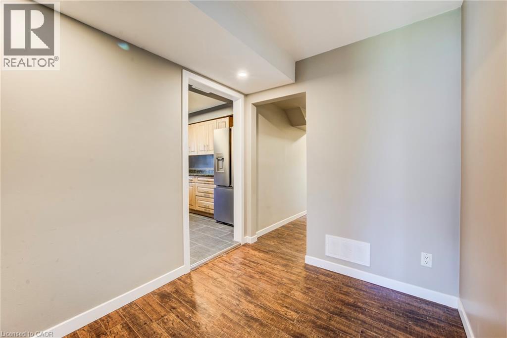 114 Dalegrove Drive, Kitchener, Ontario  N2M 2G5 - Photo 4 - 40842005