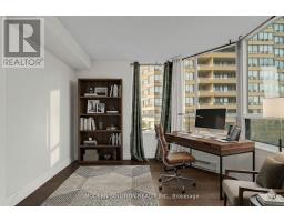 426 - 32 CLARISSA DRIVE, Richmond Hill, Ontario