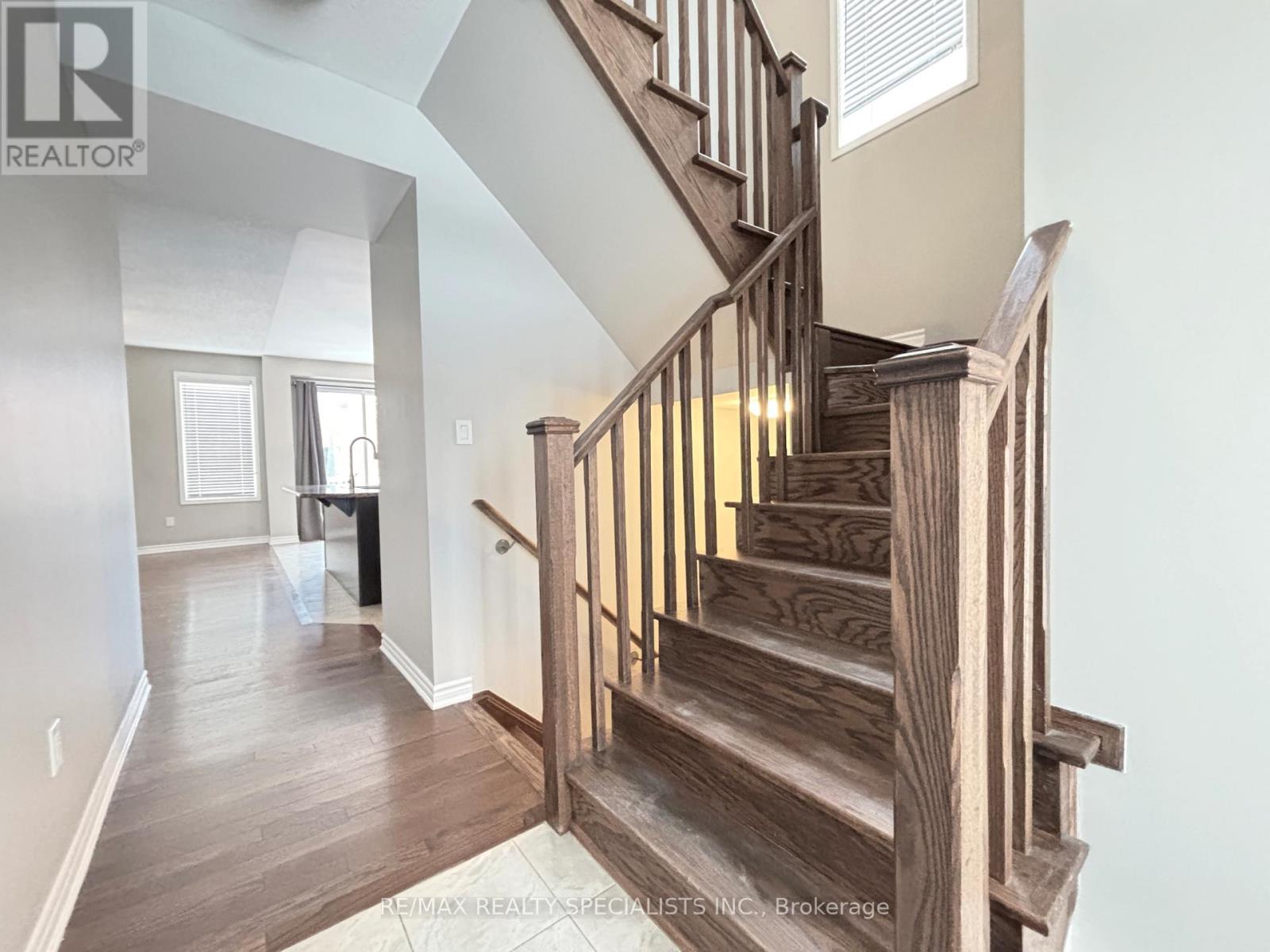 227 Spring Creek Drive, Hamilton, Ontario  L8B 0Y4 - Photo 8 - X13521656