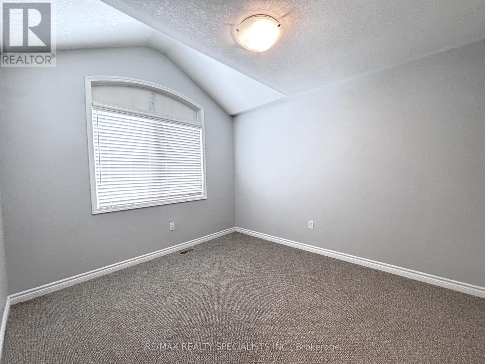 227 Spring Creek Drive, Hamilton, Ontario  L8B 0Y4 - Photo 9 - X13521656