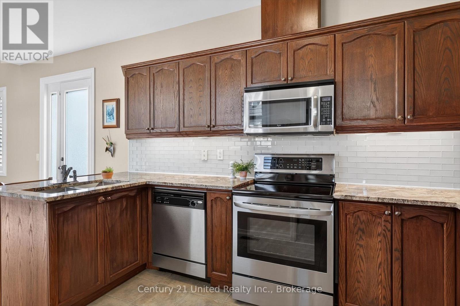 803 Charles Wilson Parkway, Cobourg, Ontario  K9A 0E2 - Photo 18 - X13548114