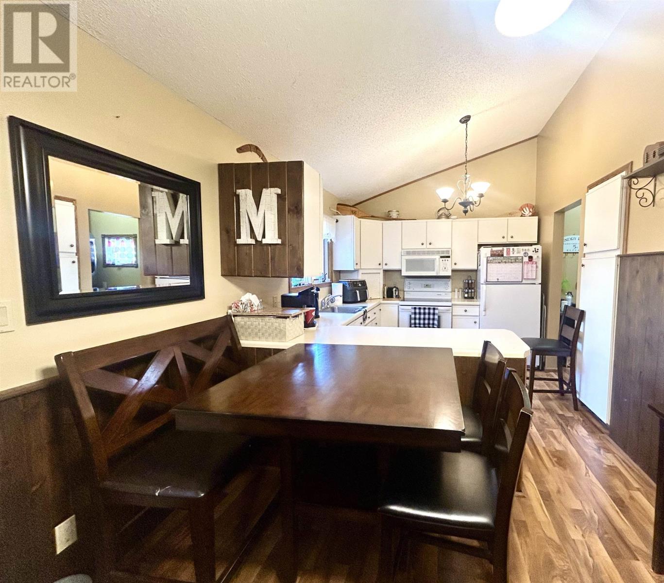 626 Second Street West, Fort Frances, Ontario  P9A 2Z8 - Photo 2 - TB2601824