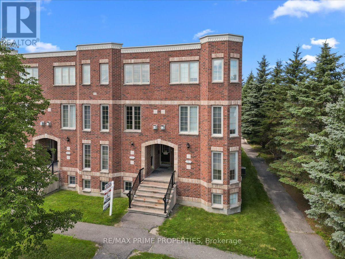 793 LONGFIELDS DRIVE, Ottawa