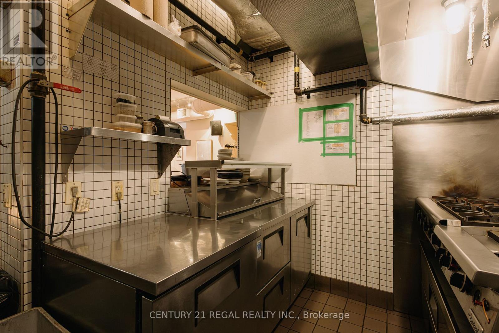 1122 Queen Street W, Toronto, Ontario  M6J 1H9 - Photo 14 - C13531882