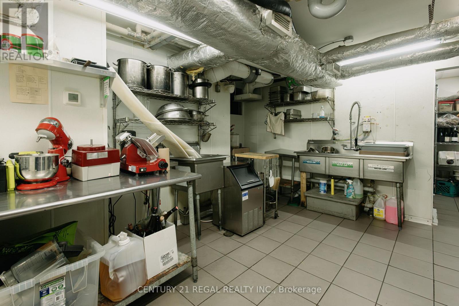1122 Queen Street W, Toronto, Ontario  M6J 1H9 - Photo 18 - C13531882