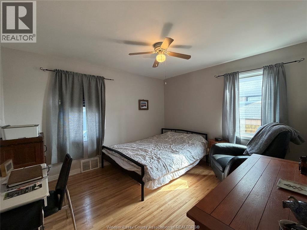 858 Laporte, Windsor, Ontario N8S 3R4 - Photo 10 - 26016596