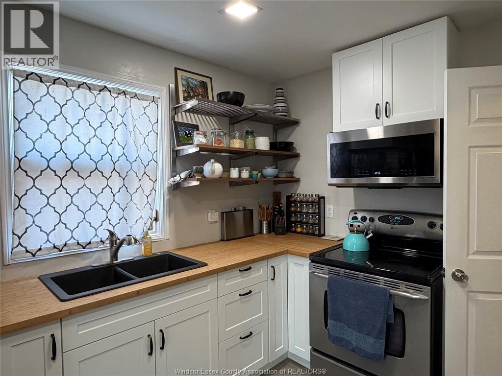 858 Laporte, Windsor, Ontario N8S 3R4 - Photo 8 - 26016596