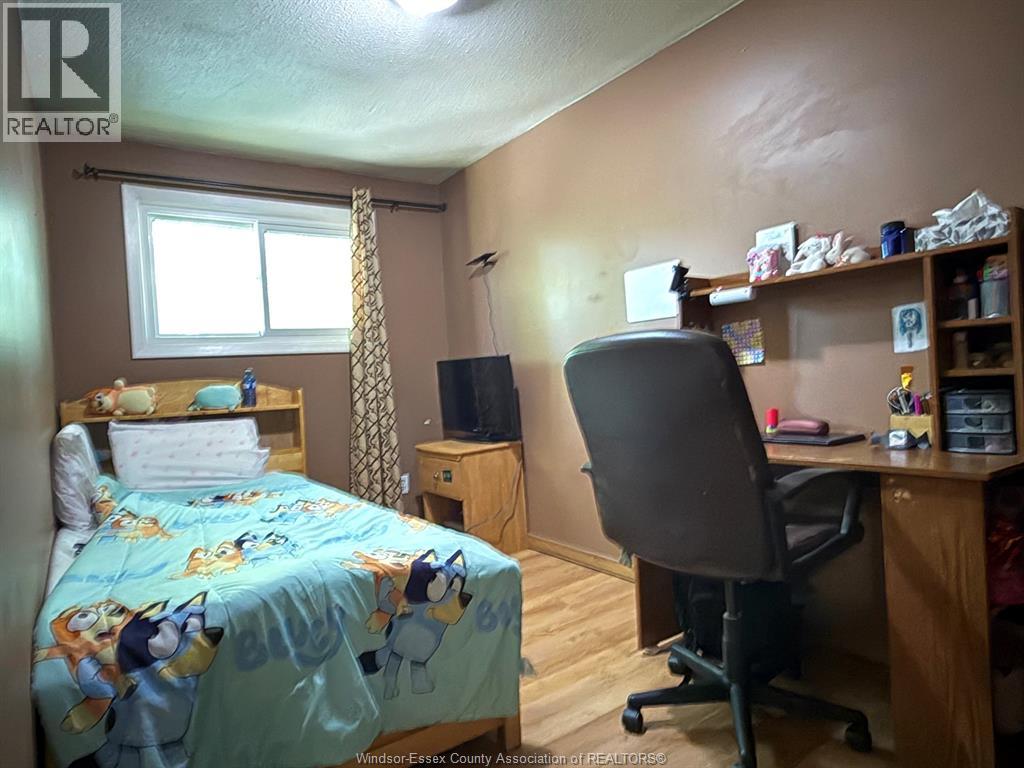 1566 Curry Avenue, Windsor, Ontario  N9B 3P1 - Photo 12 - 26016619