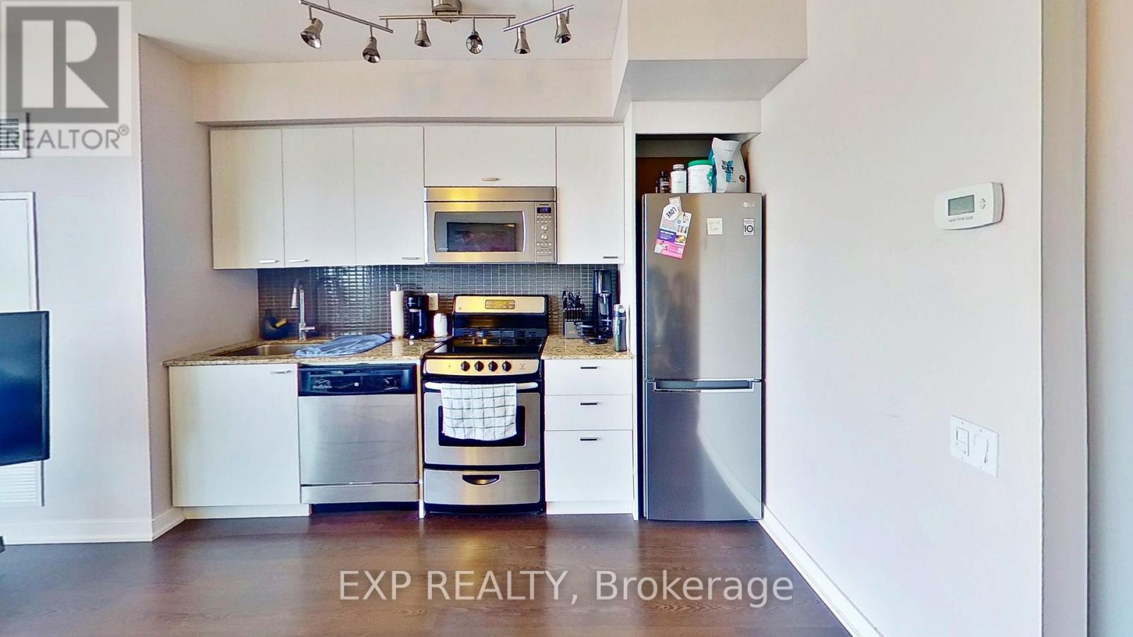 910 - 78 Tecumseth Street, Toronto, Ontario M5V 0A9 - Photo 3 - C13548096