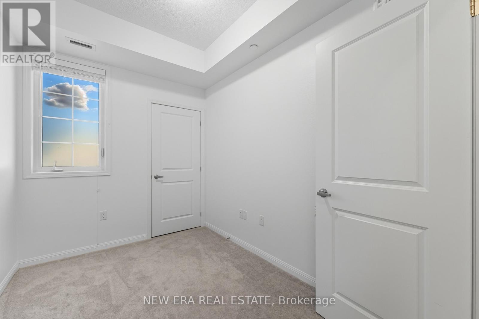 120 - 80 Aspen Springs Drive, Clarington, Ontario  L1C 0V4 - Photo 12 - E13548120