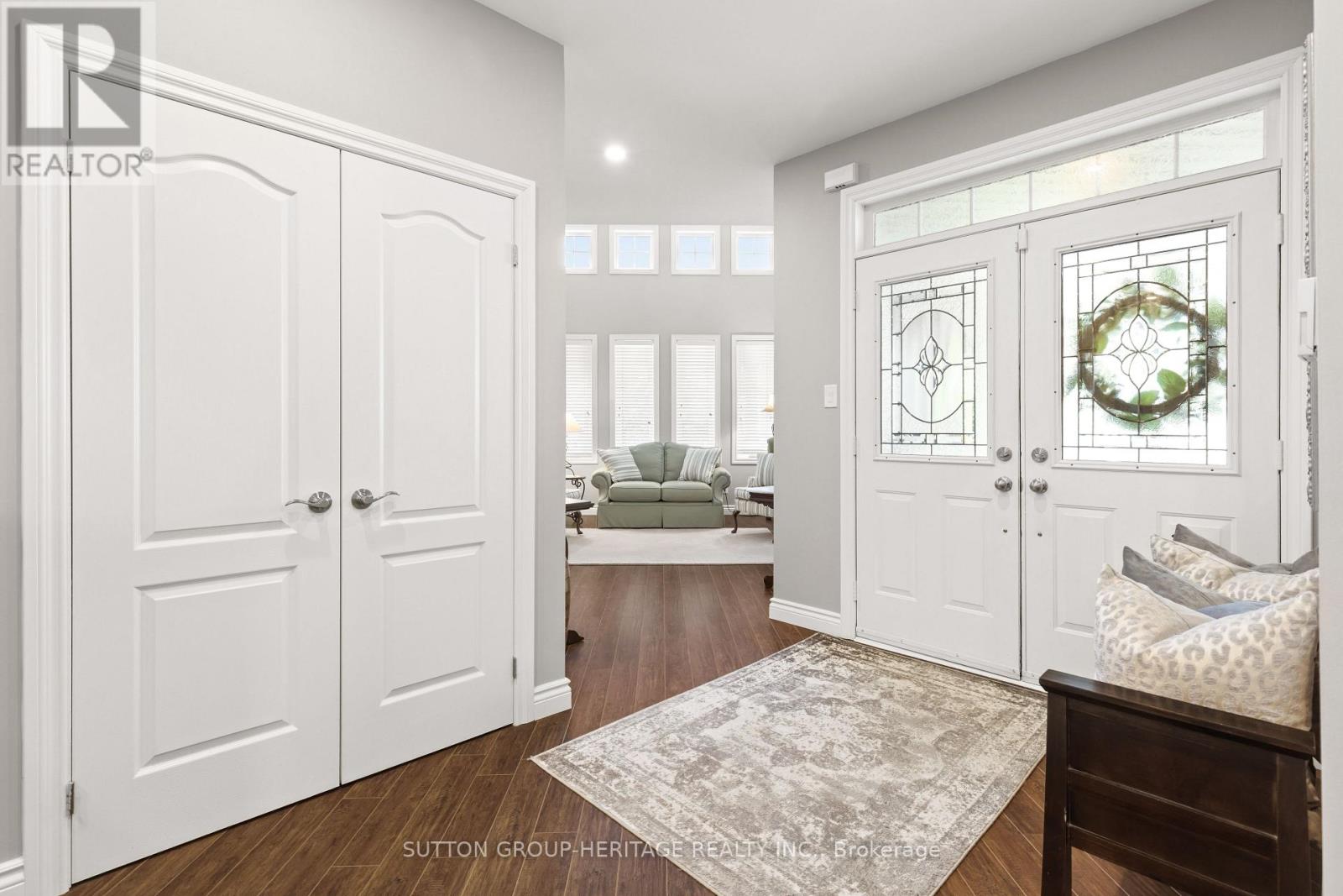 27 Kimberly Drive, Whitby, Ontario  L1M 1K5 - Photo 7 - E13548156