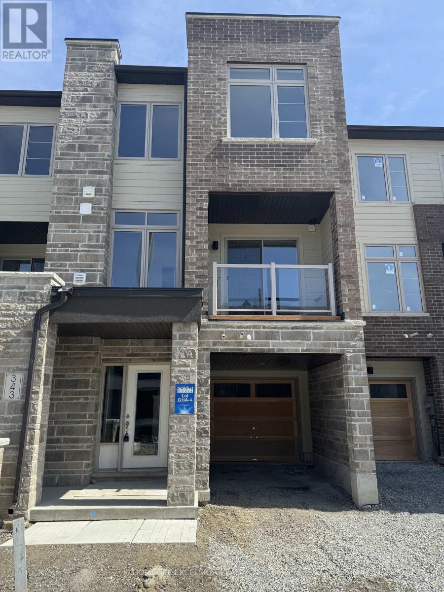 343 CAPELLA STREET, Newmarket (Woodland Hill)