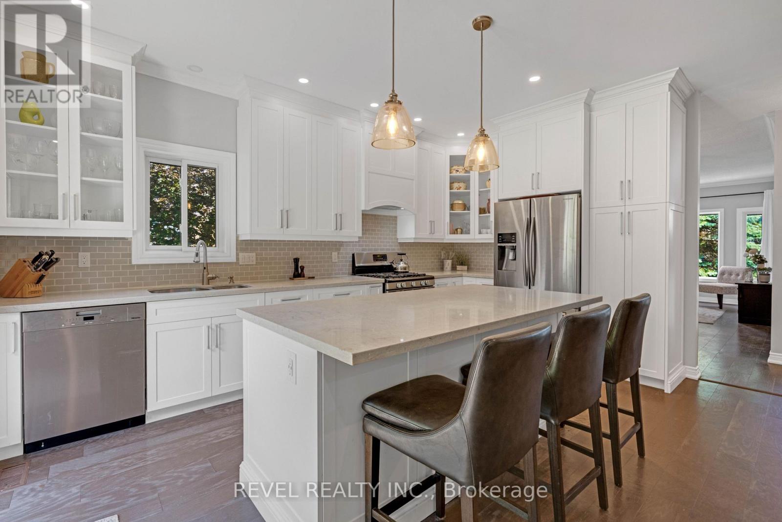 83 Depeuter Crescent, Bradford West Gwillimbury, Ontario  L3Z 3A2 - Photo 12 - N13548286