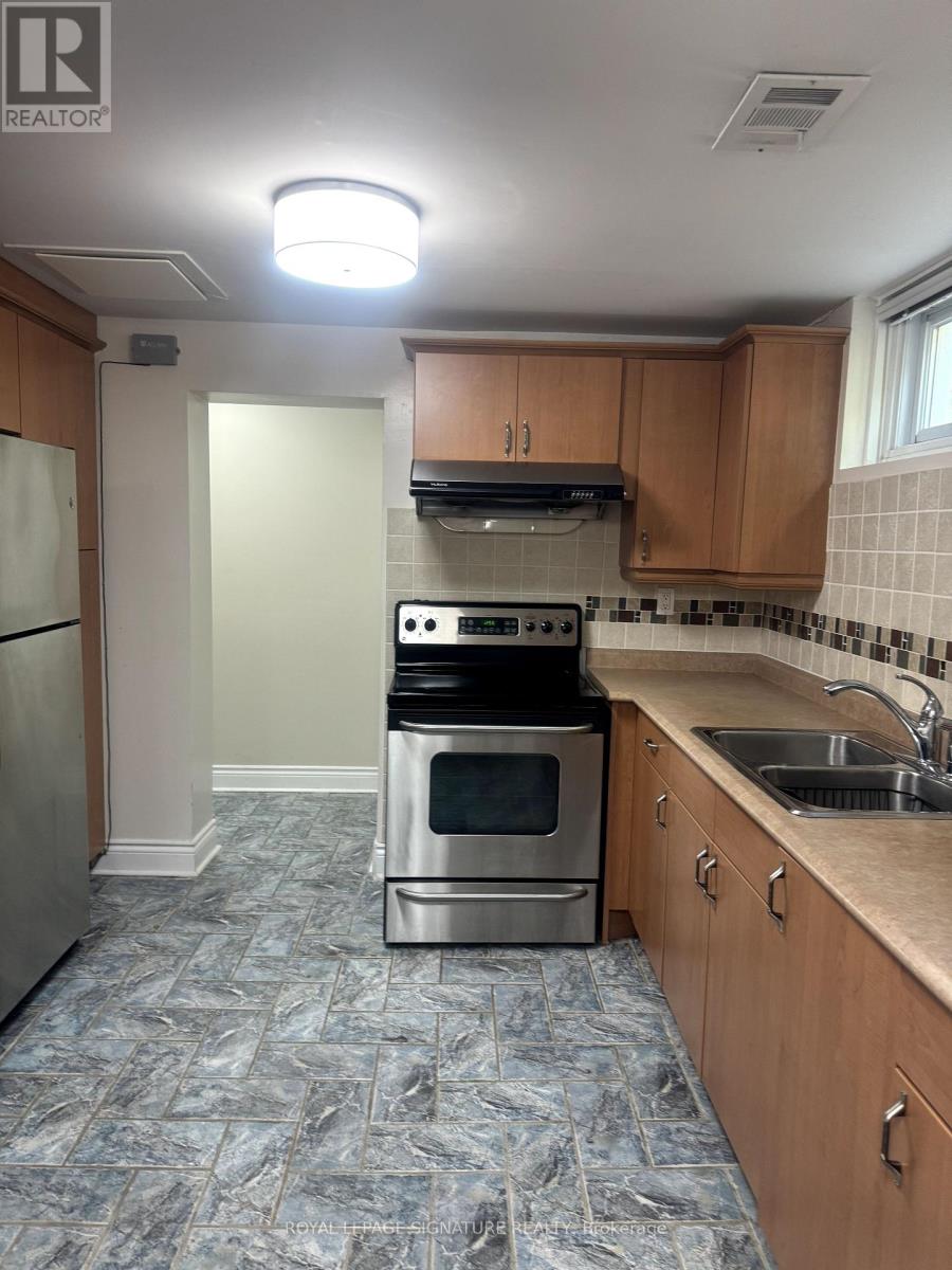 Bsmt - 31 Whitelock Crescent, Toronto, Ontario  M2K 1V9 - Photo 6 - C13547856