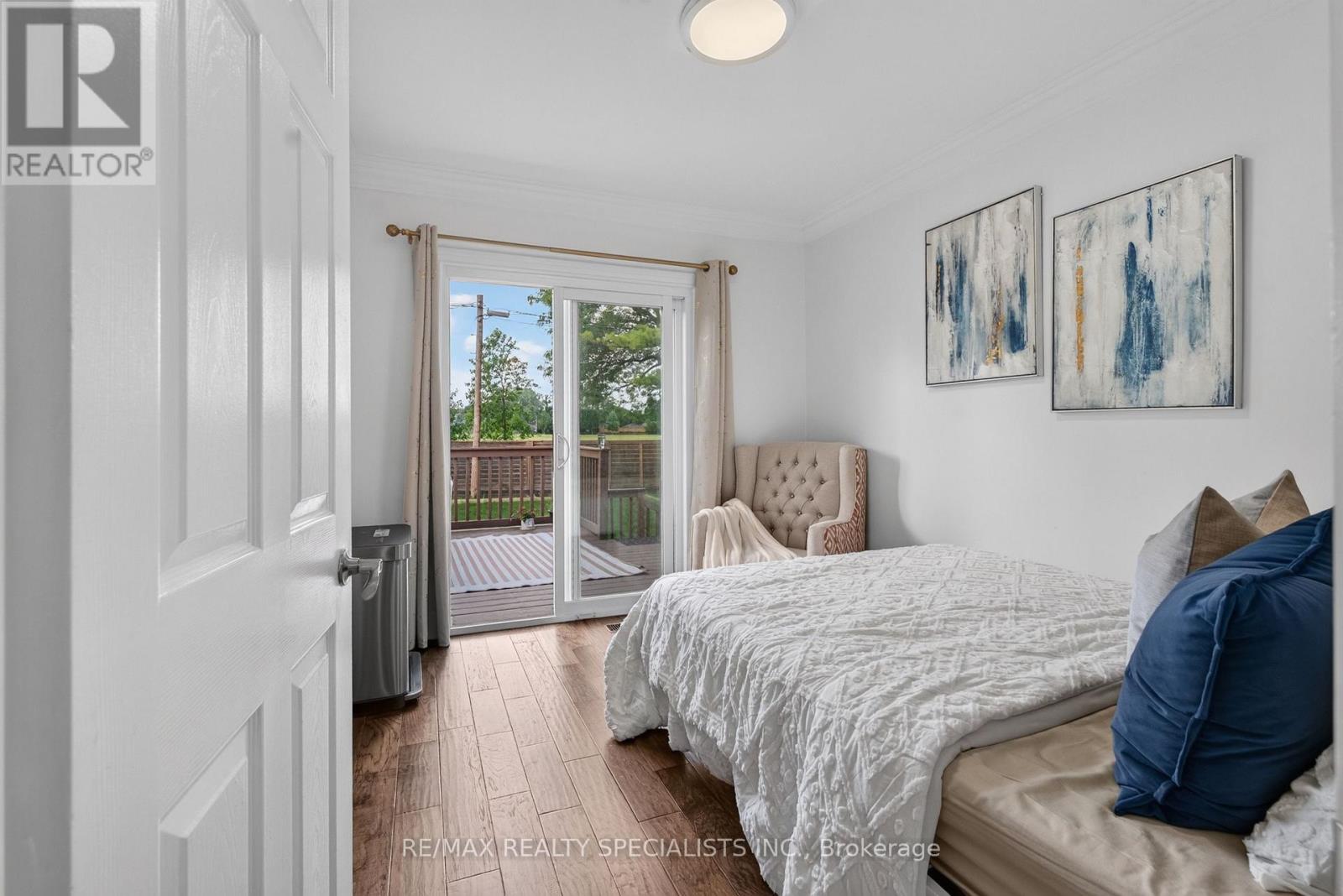 94 Eringate Drive, Toronto, Ontario  M9C 3Z6 - Photo 22 - W13548092