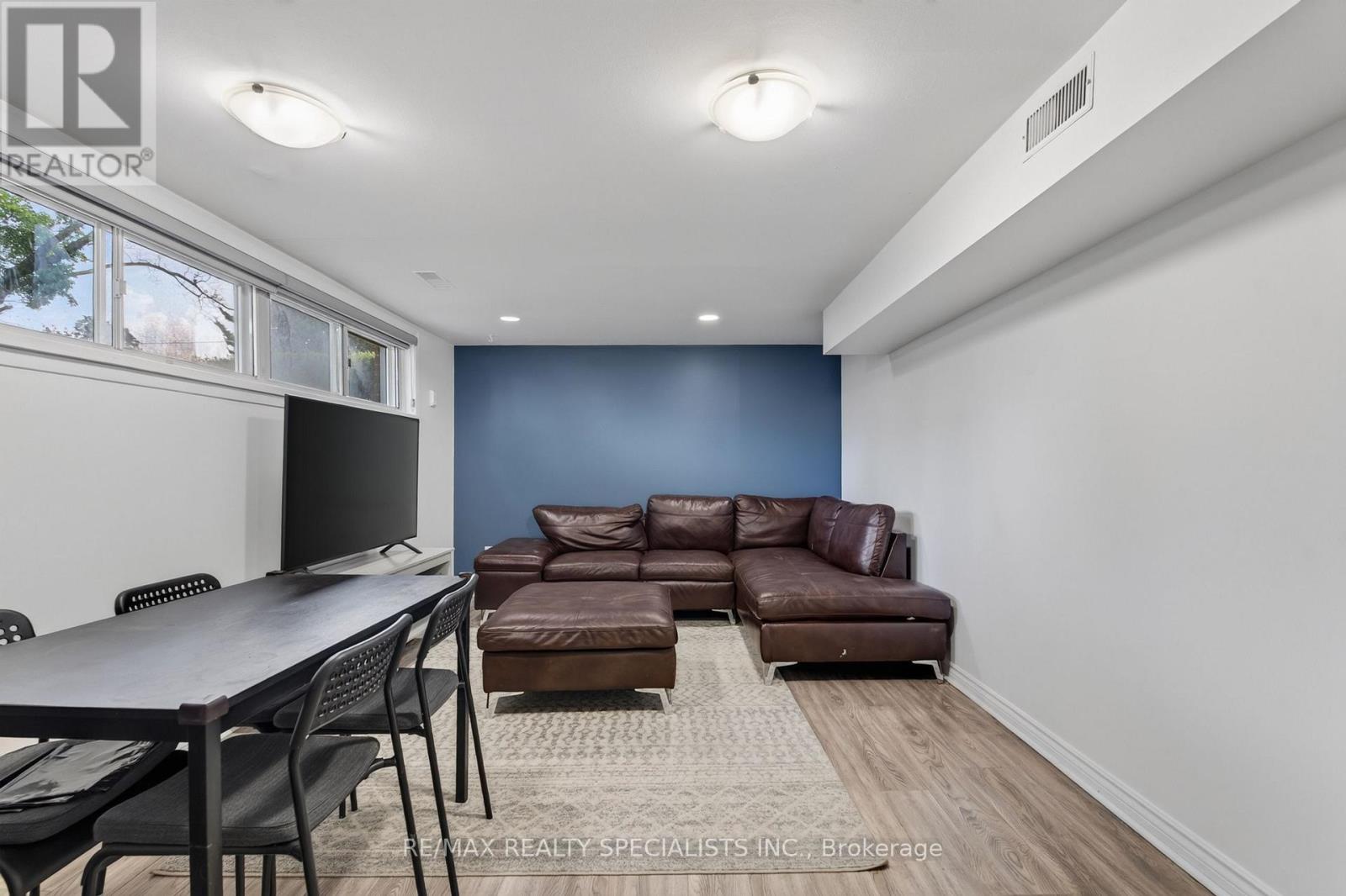 94 Eringate Drive, Toronto, Ontario  M9C 3Z6 - Photo 26 - W13548092