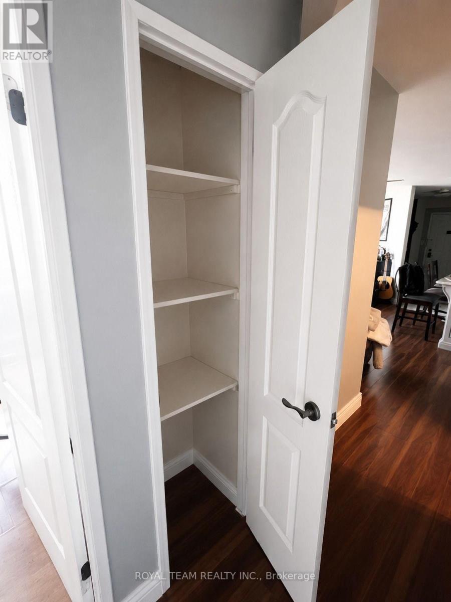 1902 - 330 Dixon Road, Toronto, Ontario  M9R 1S9 - Photo 11 - W13548272