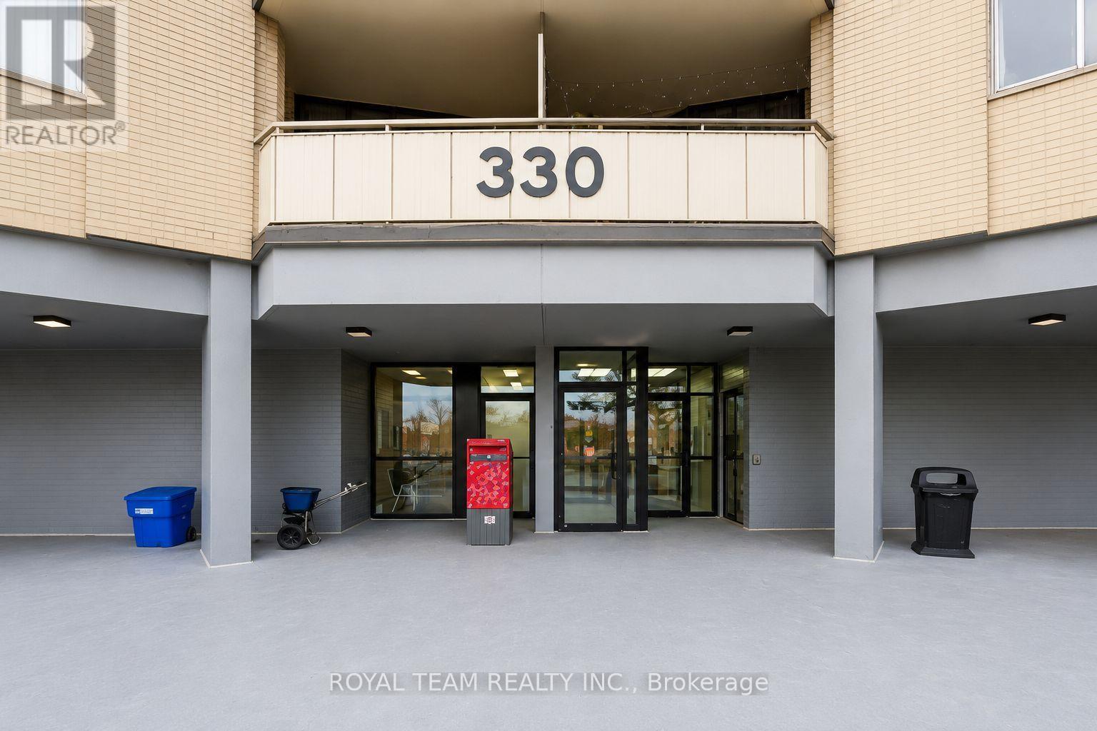 1902 - 330 Dixon Road, Toronto, Ontario  M9R 1S9 - Photo 3 - W13548272