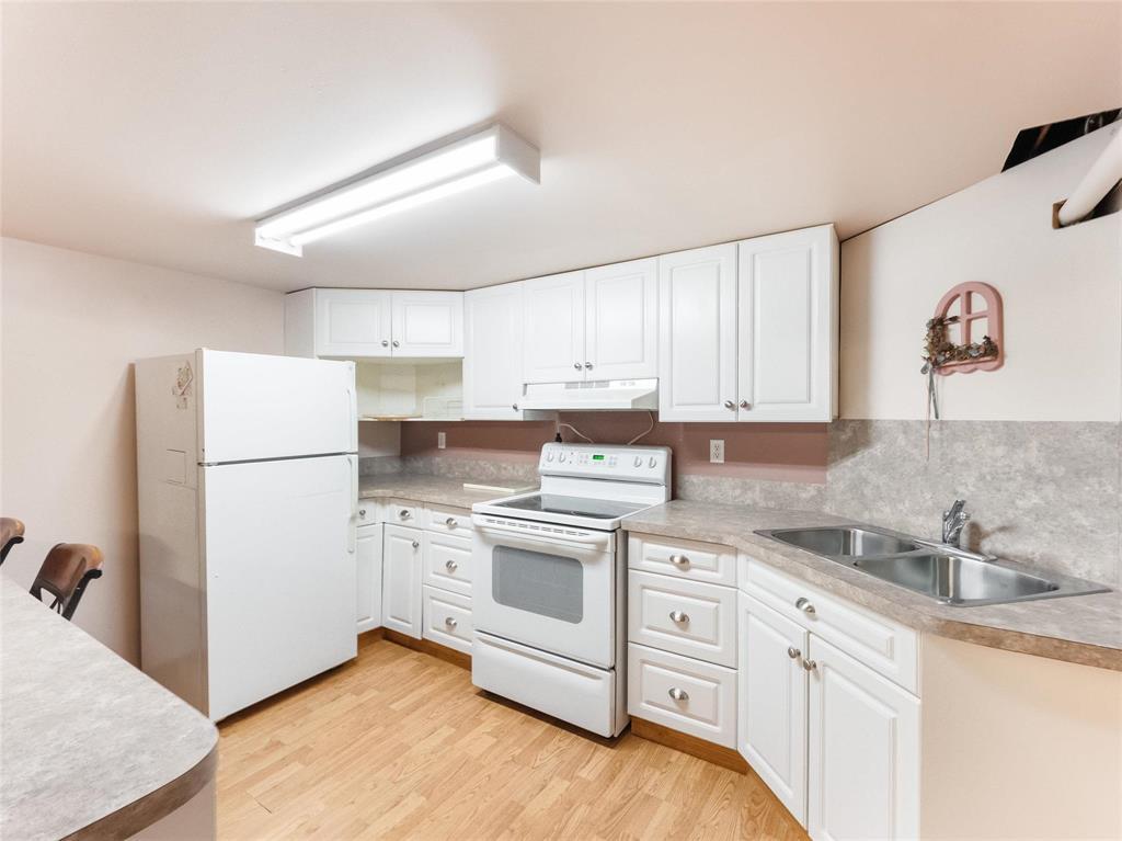 190 Main Street, Selkirk, Manitoba  R1A 1R6 - Photo 30 - 202615975