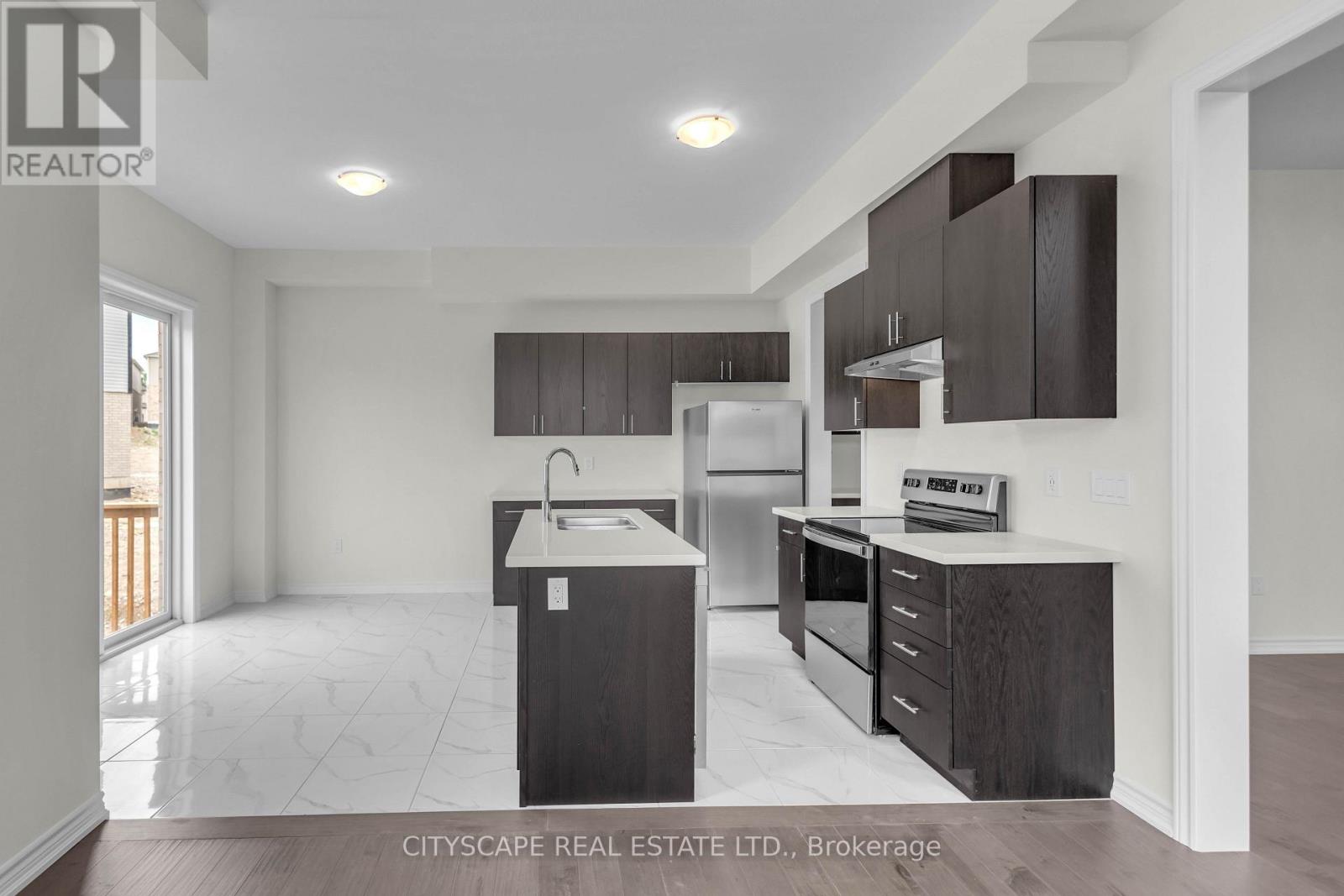 1 Southern Avenue, Brant, Ontario  N3L 0R4 - Photo 11 - X13548300