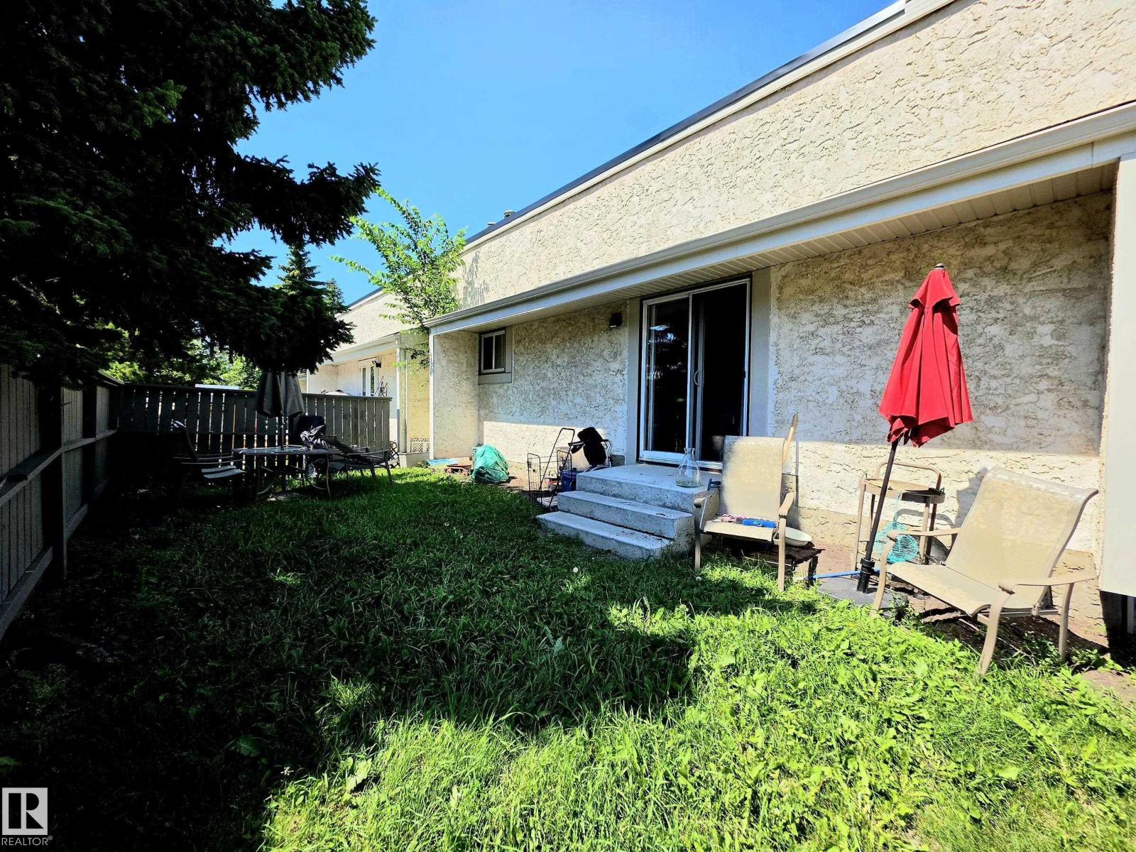 600 Willow Ct NW, Edmonton, Alberta  T5T 2K7 - Photo 4 - E4498130