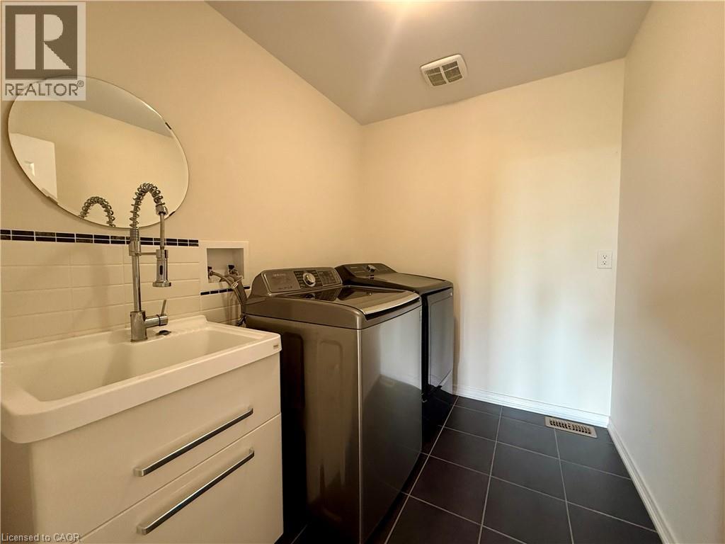 386 Apple Hill Crescent, Kitchener, Ontario  N2R 0E8 - Photo 26 - 40847016