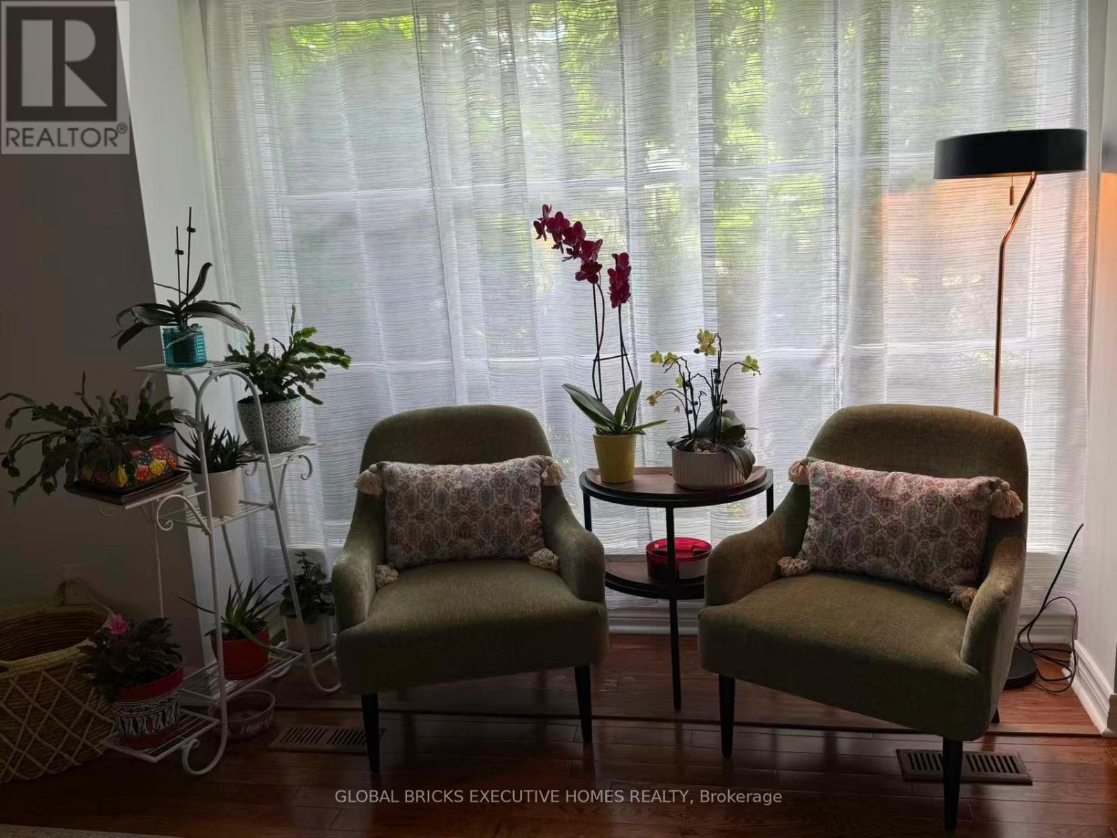 23 Whitefriars Drive, Toronto, Ontario  M3A 2L2 - Photo 38 - C13541592