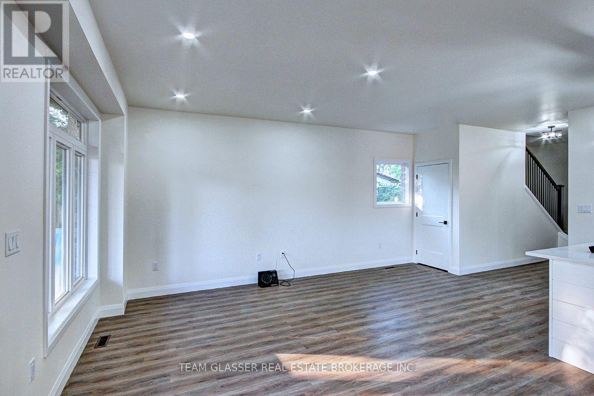 132 Dover Street, Woodstock, Ontario  N4S 3M1 - Photo 32 - X13548400