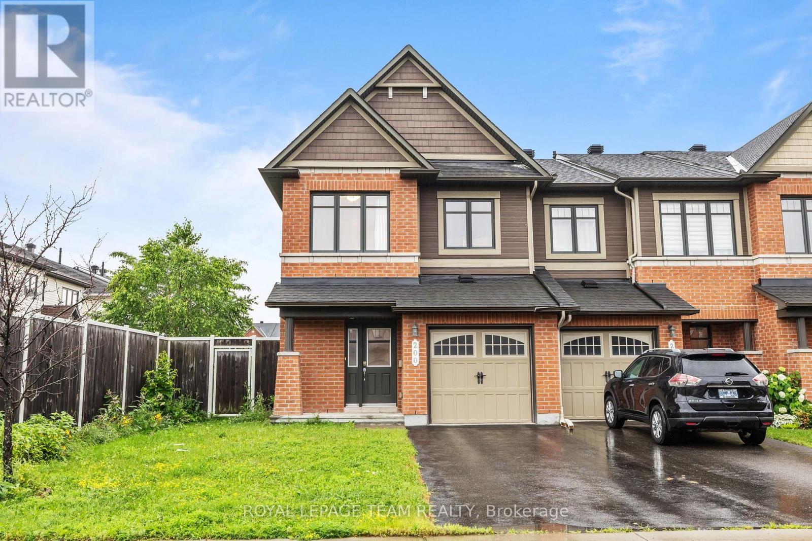 200 GERRY LALONDE DRIVE, Ottawa