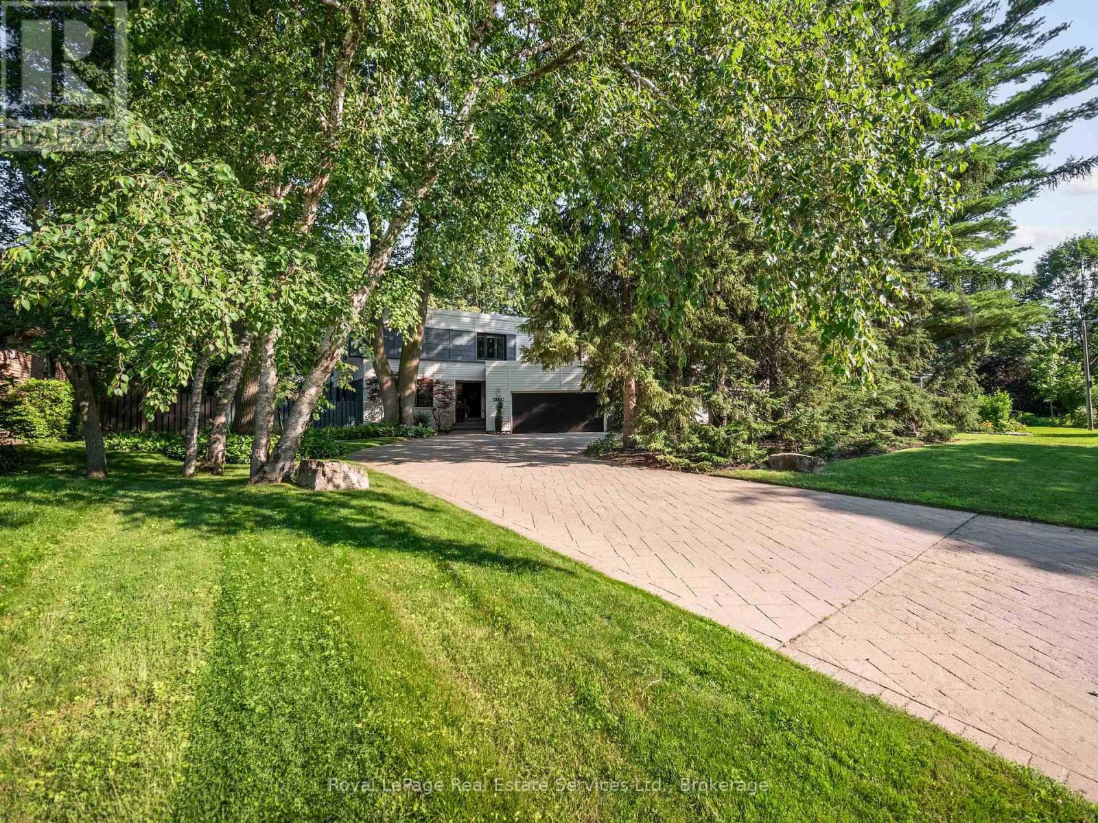 1179 Carey Road, Oakville, Ontario  L6J 2E3 - Photo 2 - W13548392