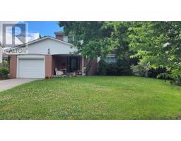 23 WHITEFRIARS DRIVE, Toronto, Ontario