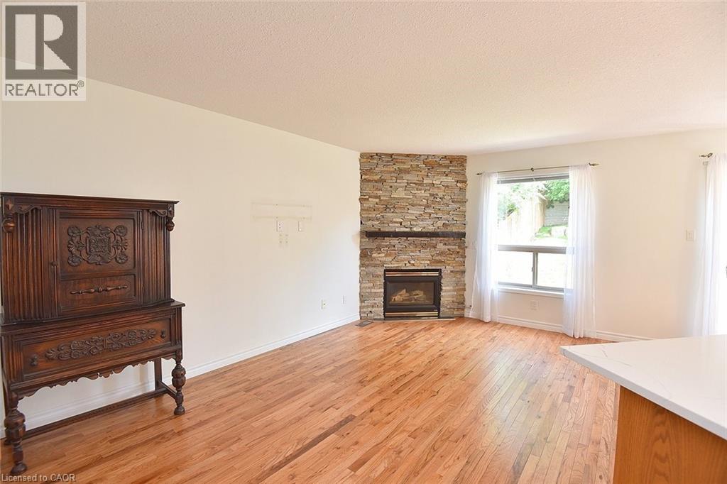 121 Foxborough Drive, Ancaster, Ontario  L9G 4Z1 - Photo 15 - 40845644