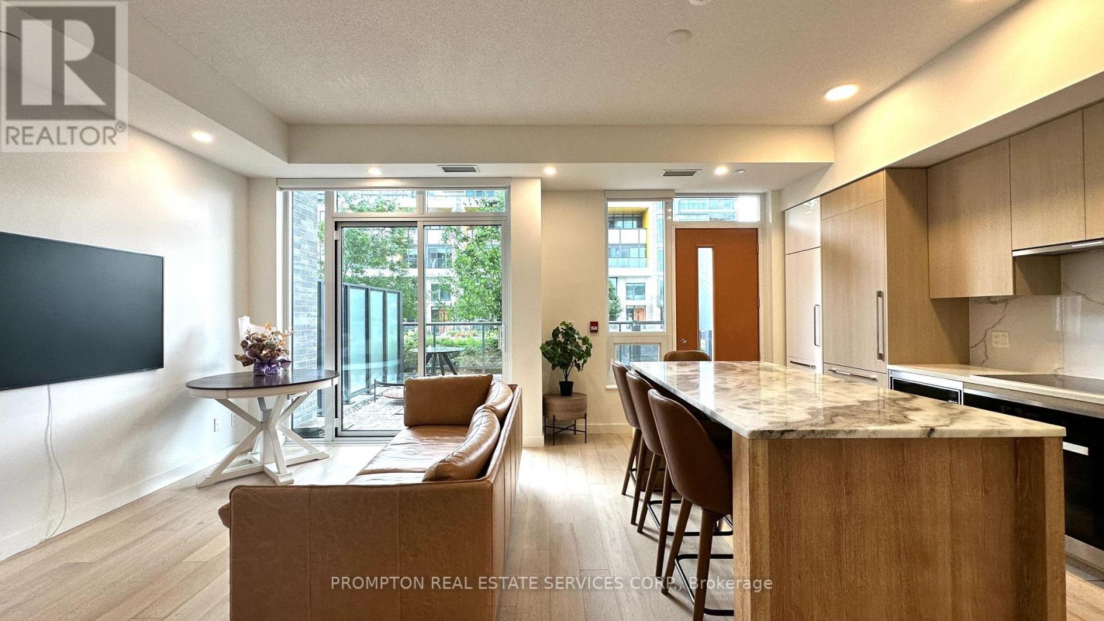 TH112 - 27 MCMAHON DRIVE, Toronto, Ontario