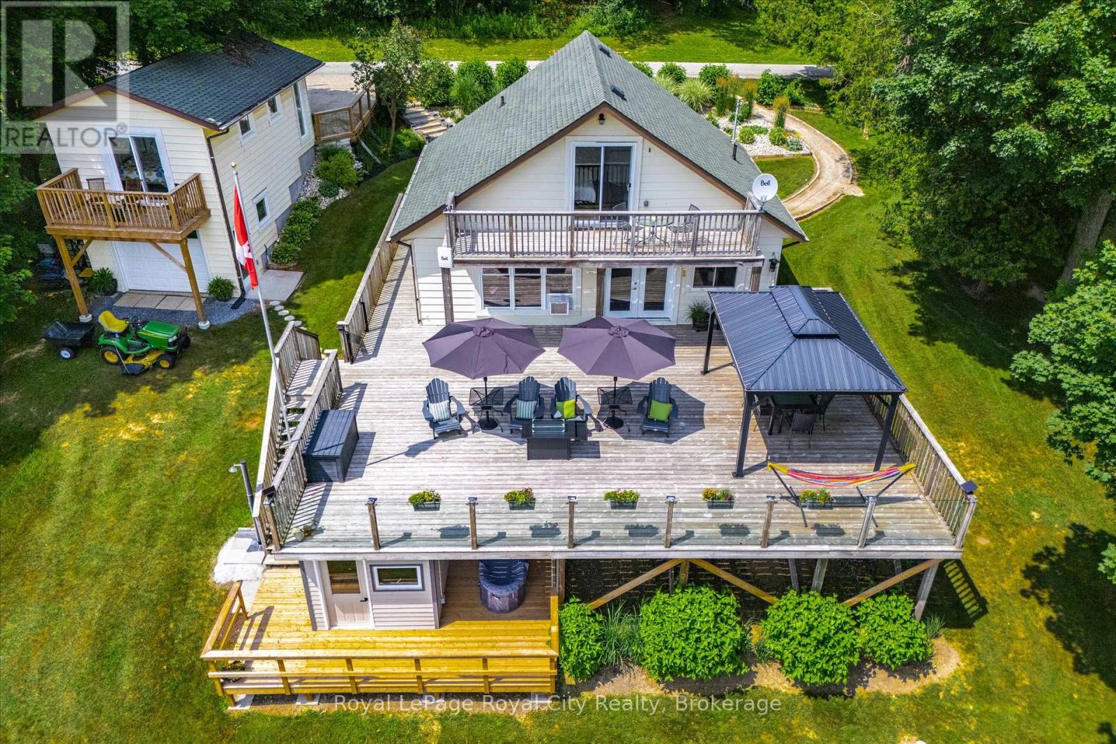 614 Road 6 East Road, Mapleton, Ontario  N0G 2K0 - Photo 2 - X13548344