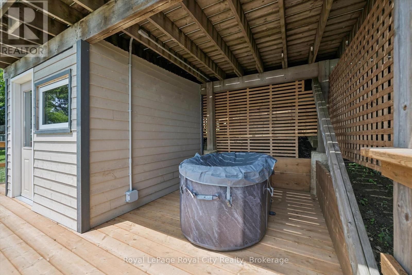 614 Road 6 East Road, Mapleton, Ontario  N0G 2K0 - Photo 38 - X13548344